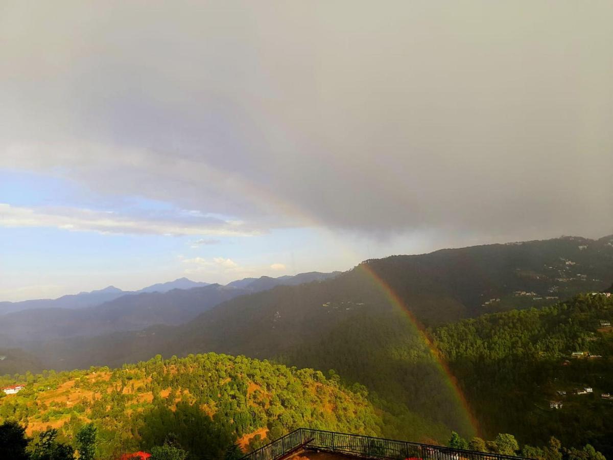 Him Aashrey B&B Homestay 西姆拉 外观 照片